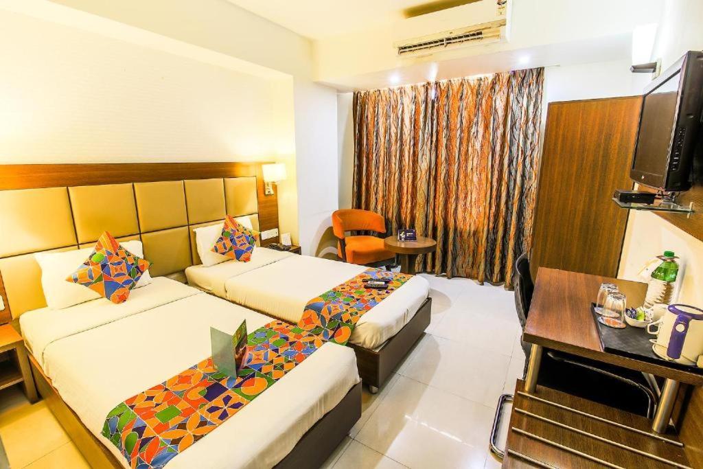 Hotel Shri Ram New Delhi Extérieur photo